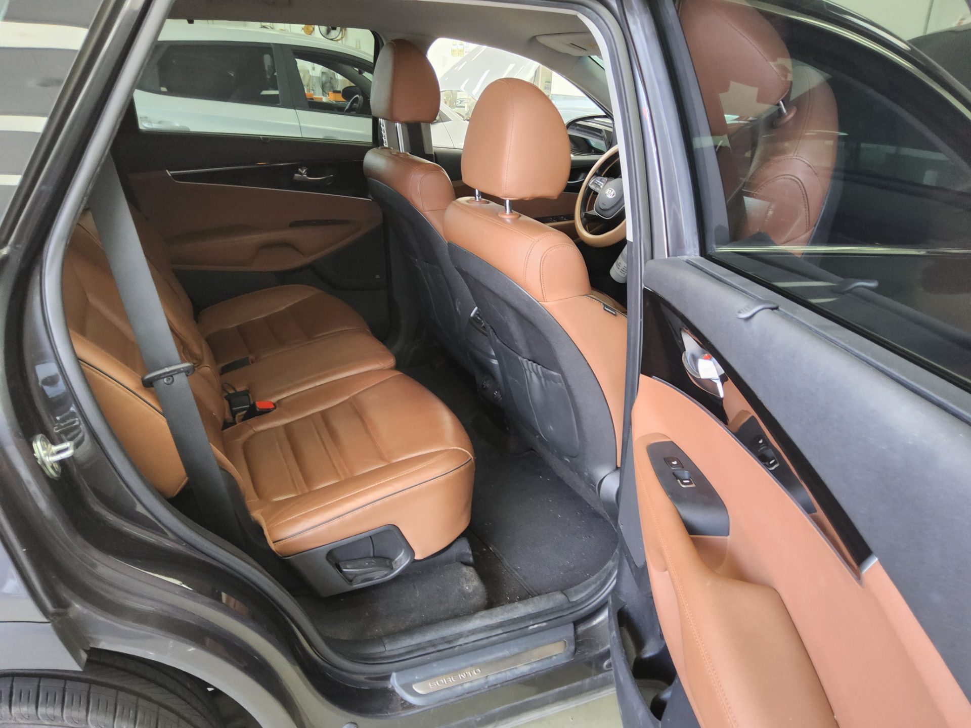 2019 - kia sorento