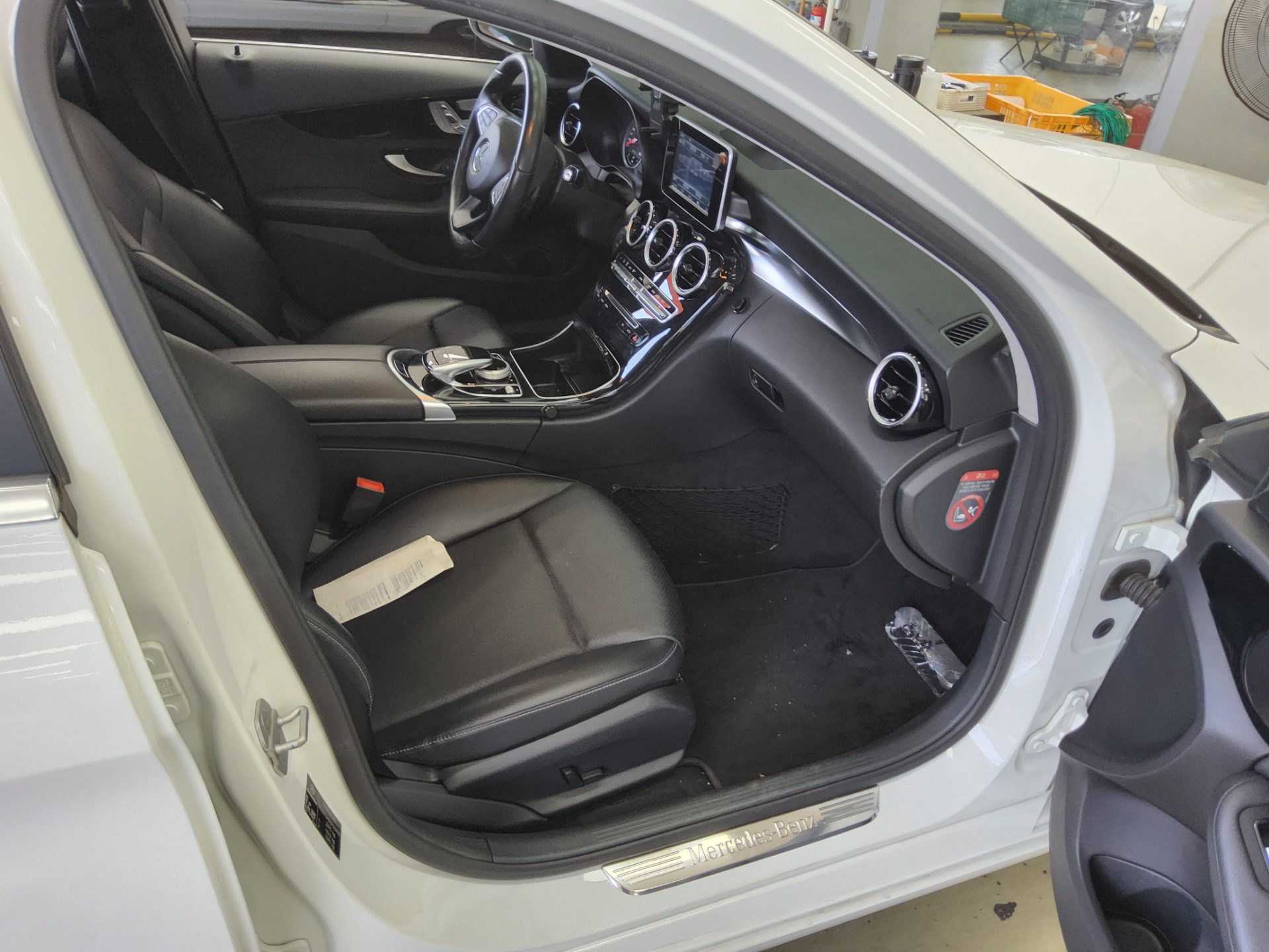 2016 - mercedes-benz c200