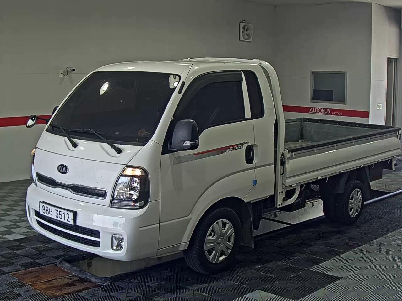 KIA BONGO III CARGO 1 TON KING CAB EXTRA WHEELBASE