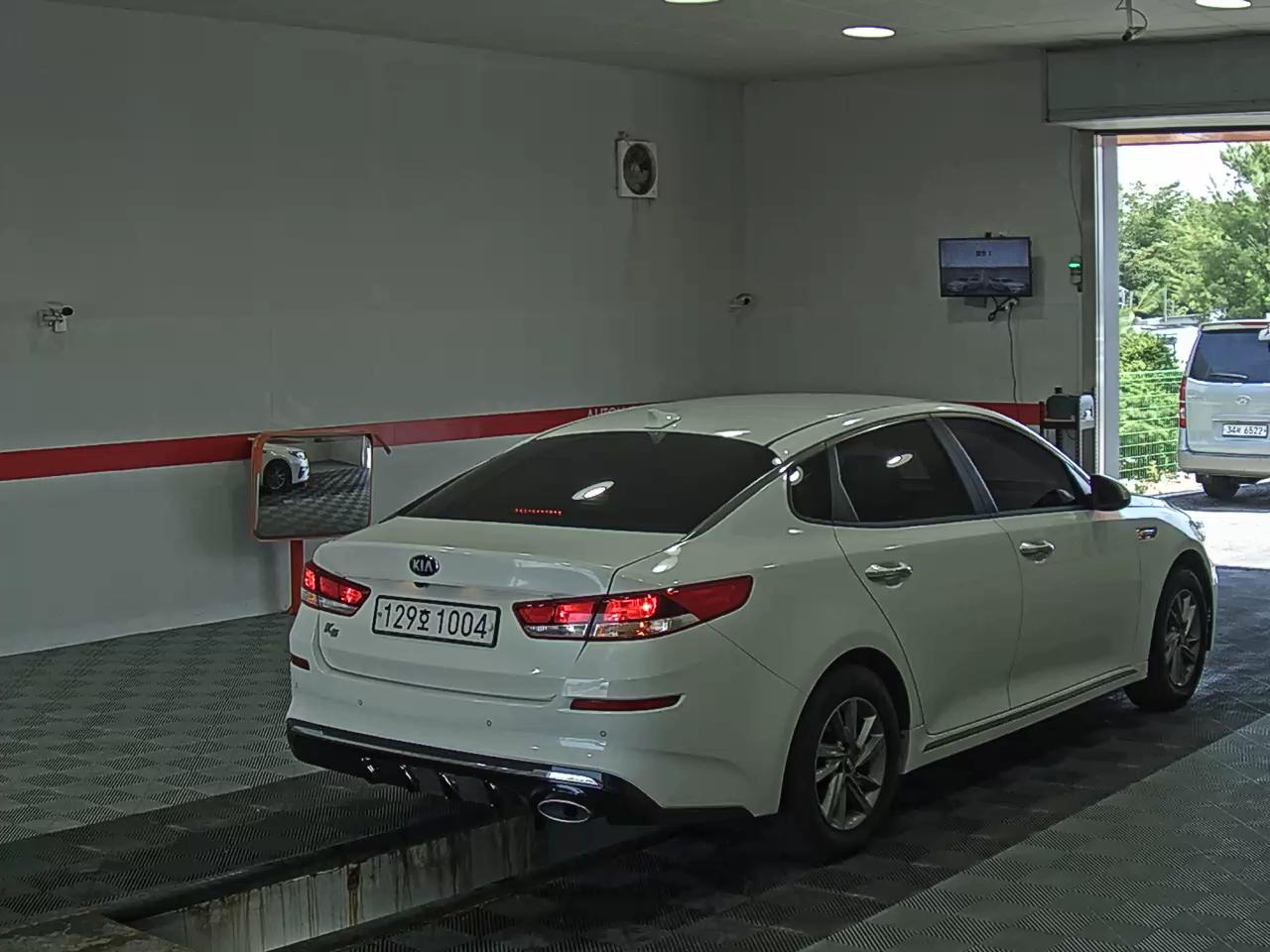 2020 - kia k5
