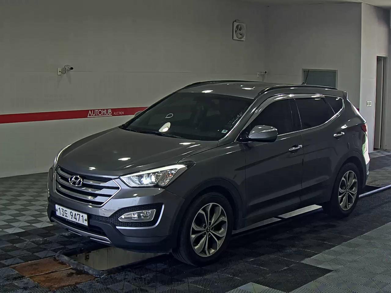 HYUNDAI SANTA FE (DM)