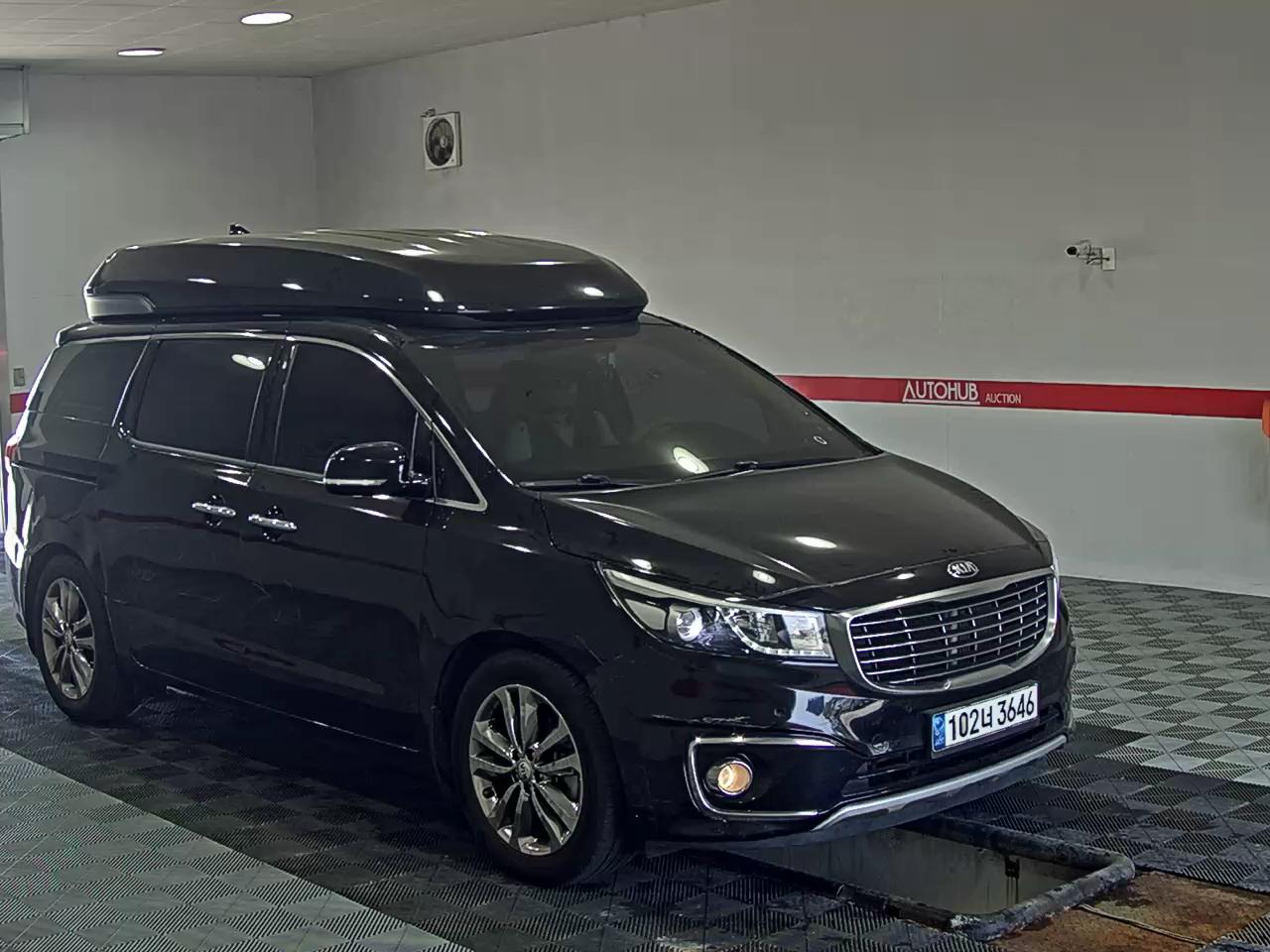 2018 - kia carnival