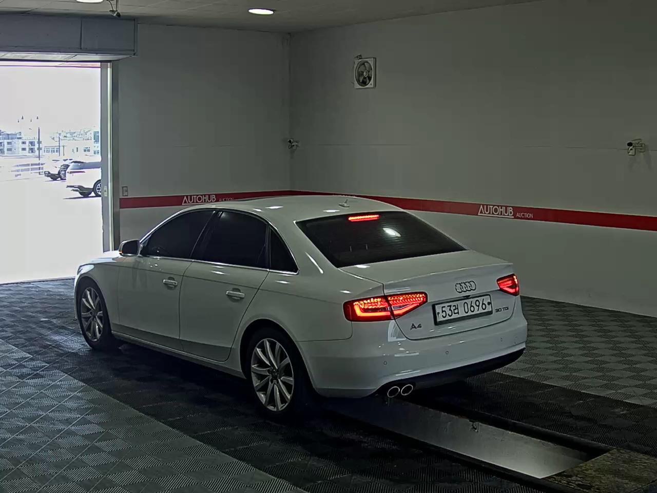 2016 - audi a4