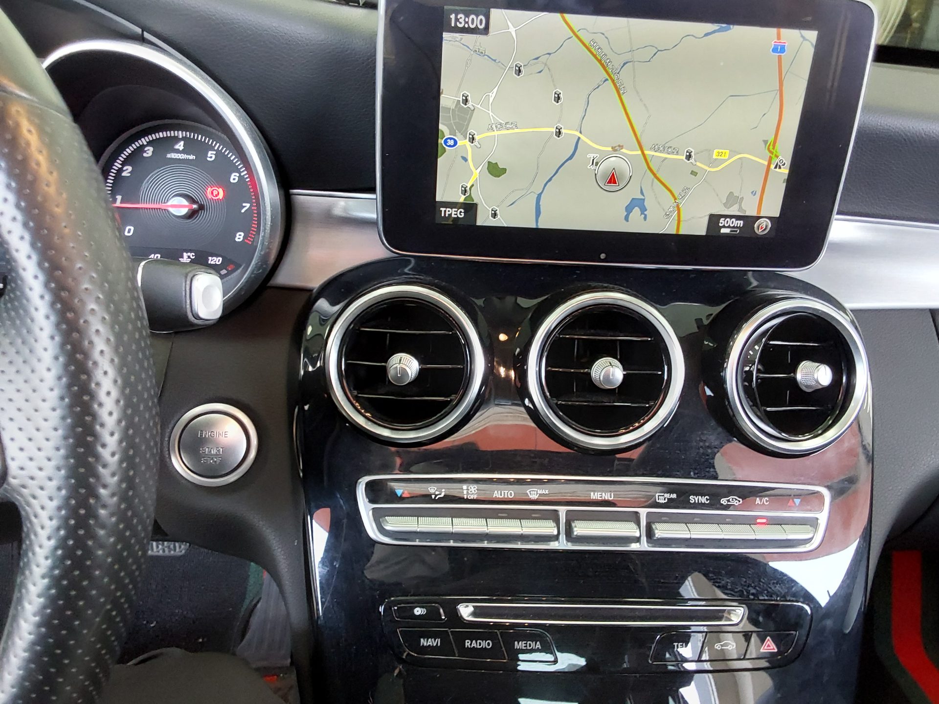 2016 - mercedes-benz c200