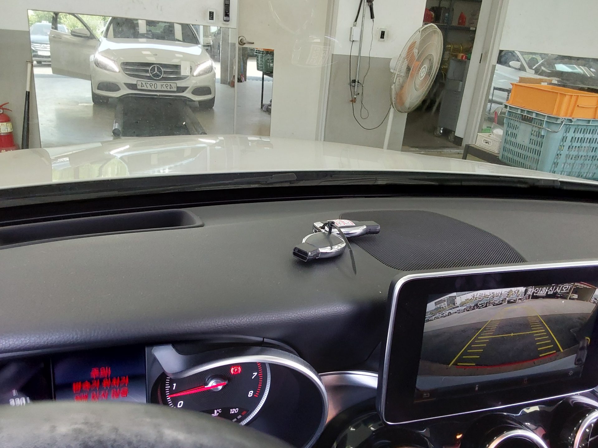 2016 - mercedes-benz c200