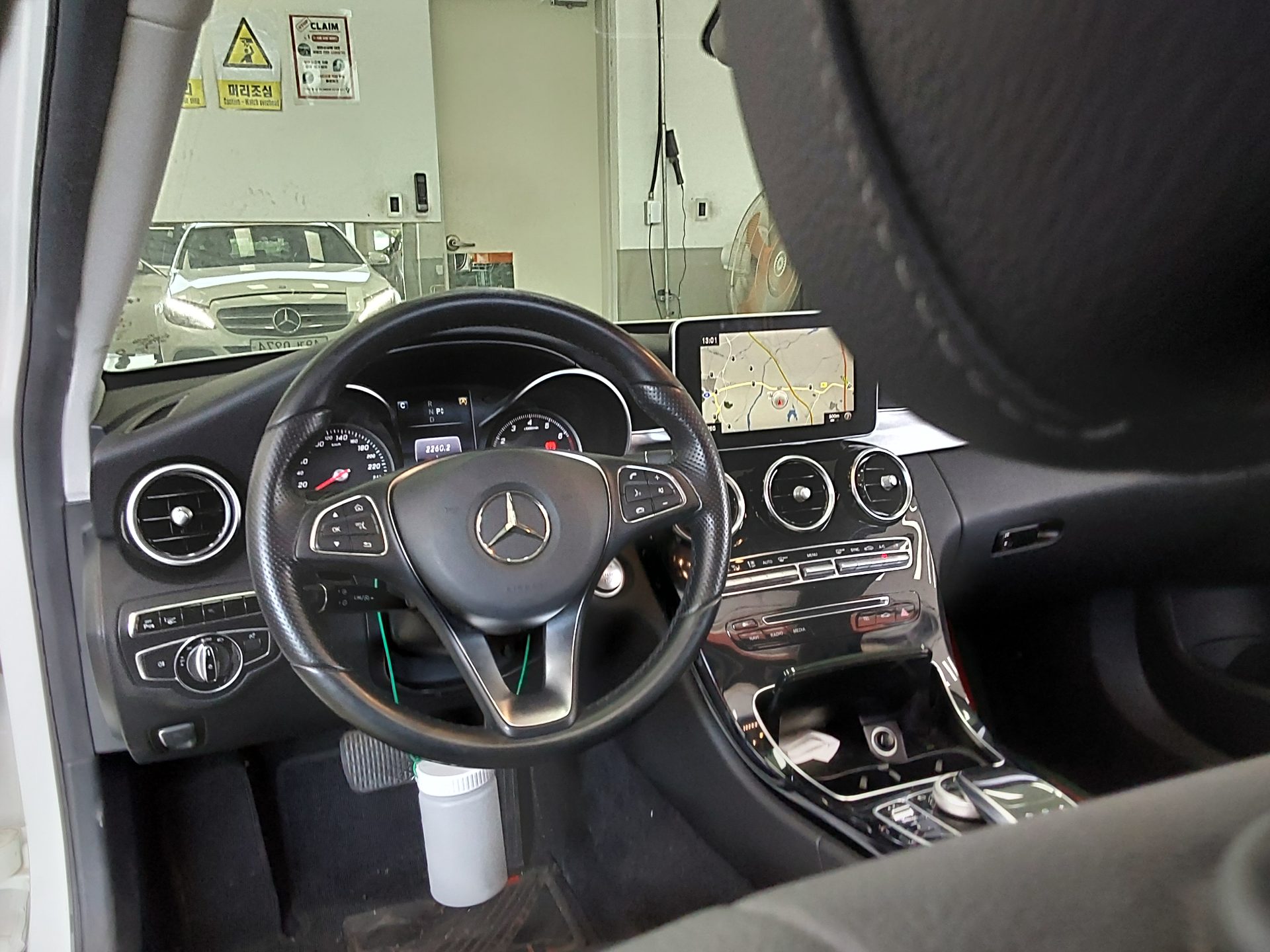 2016 - mercedes-benz c200