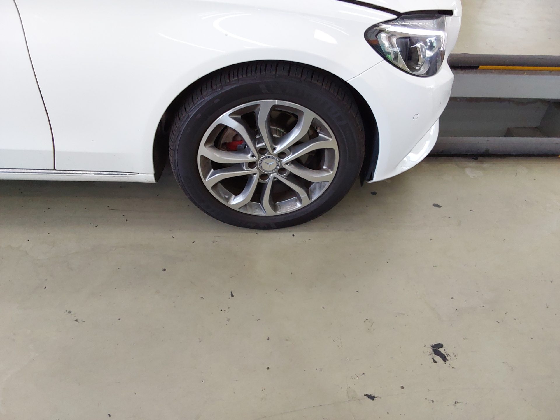 2016 - mercedes-benz c200