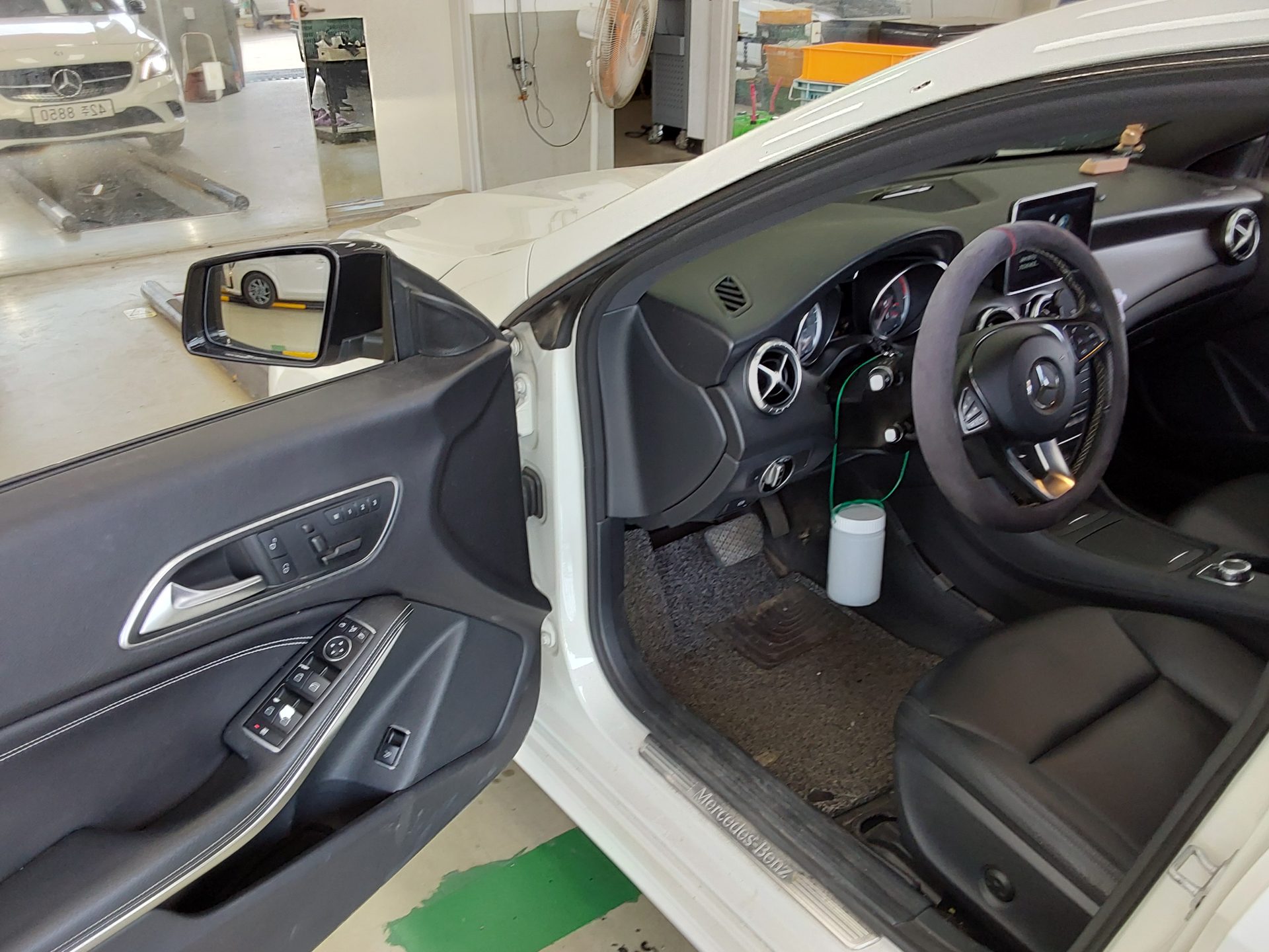 2015 - mercedes-benz cla200