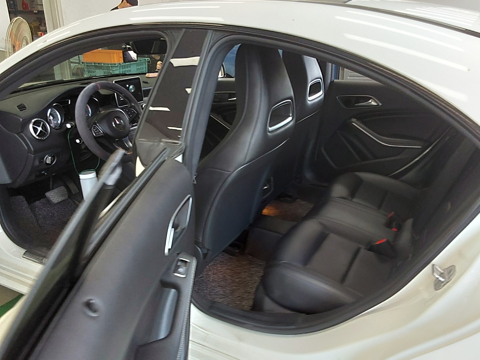 2015 - mercedes-benz cla200