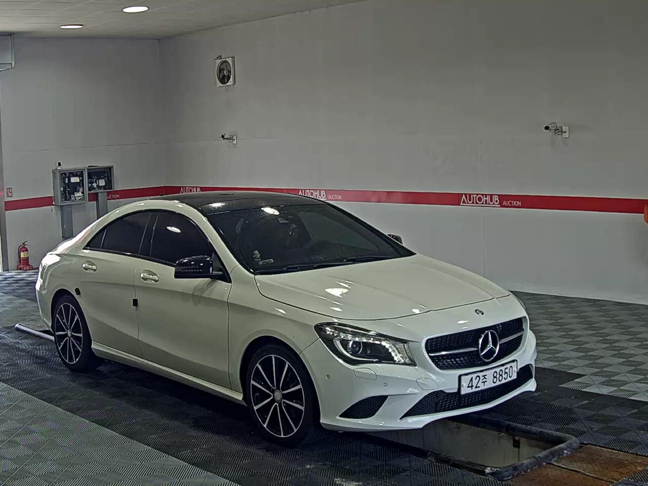 2015 - mercedes-benz cla200