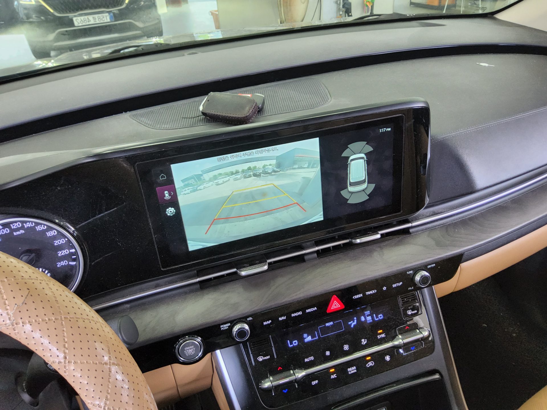 2023 - kia carnival