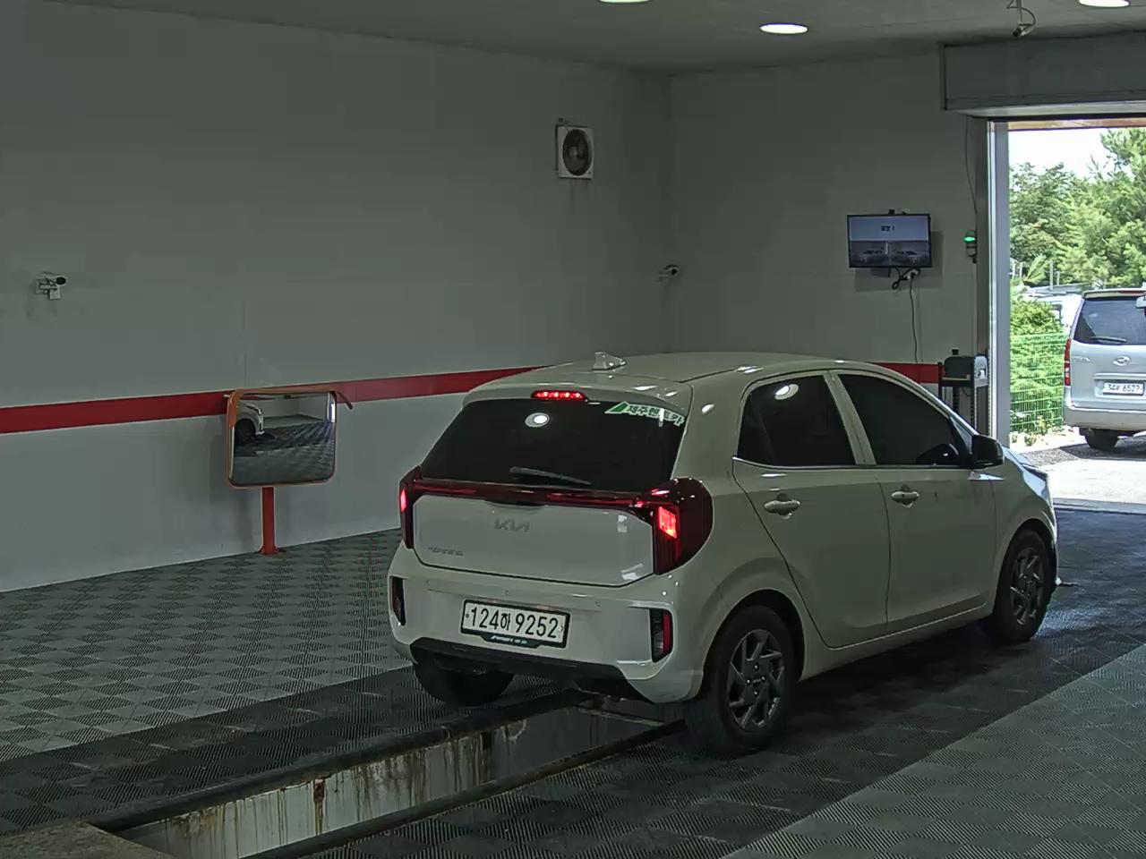 2025 - kia morning
