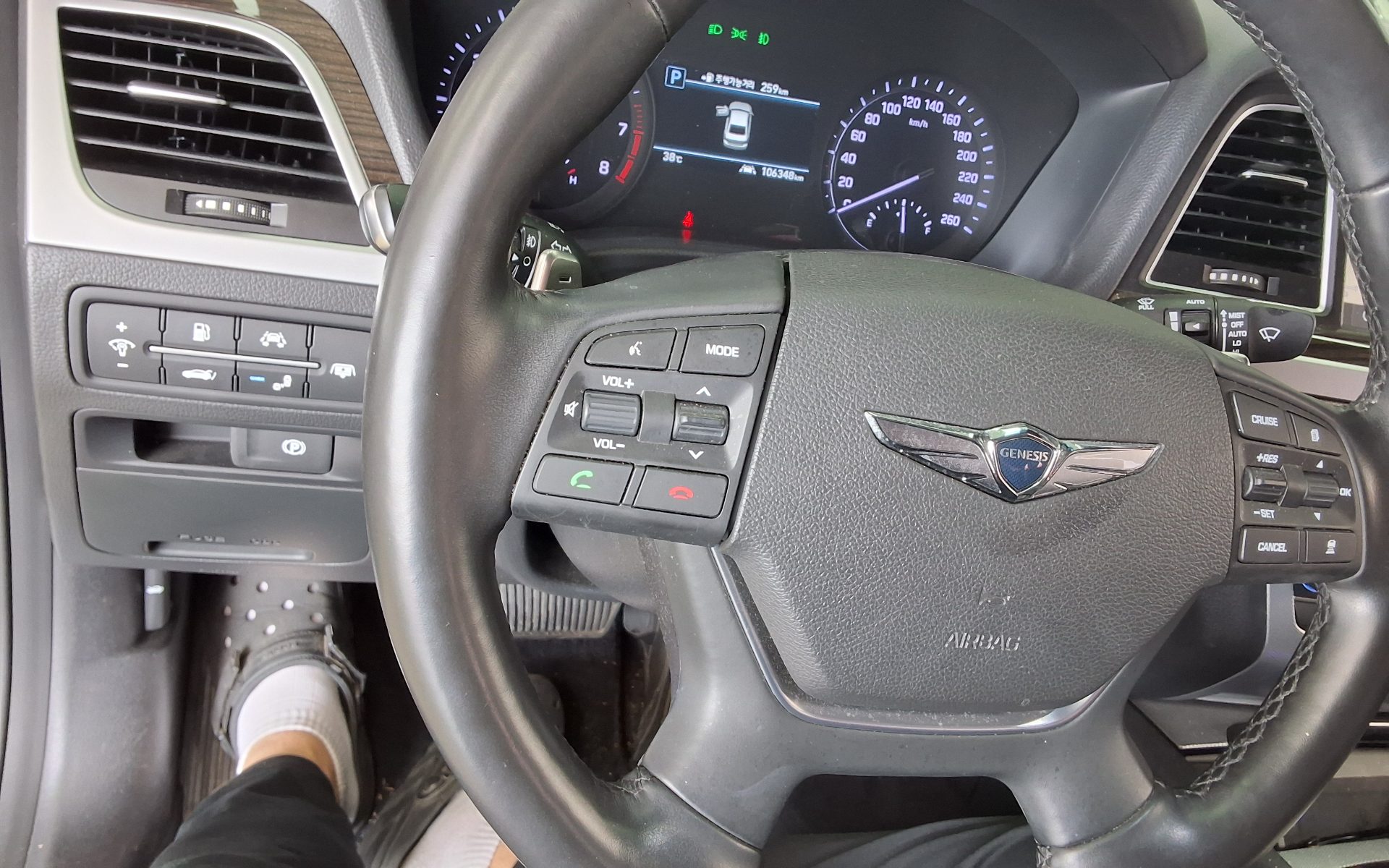 2019 - genesis g80