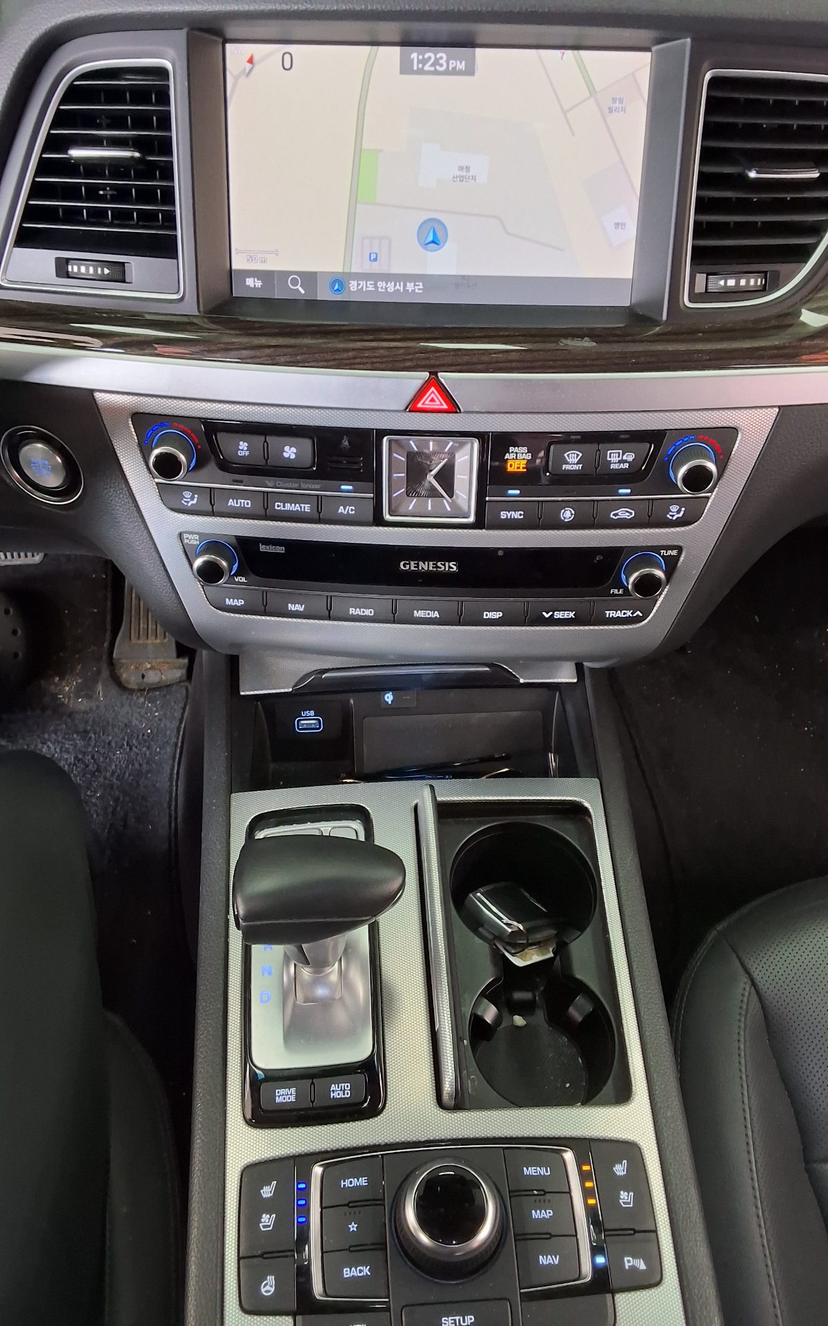 2019 - genesis g80