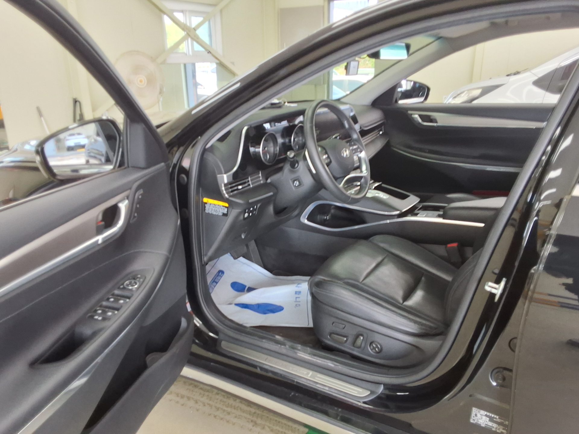 2020 - hyundai grandeur
