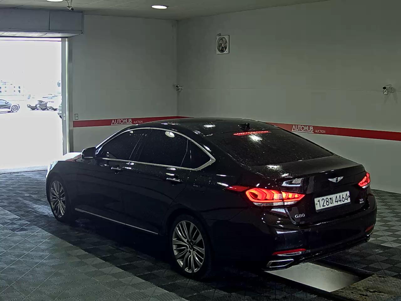 2019 - genesis g80