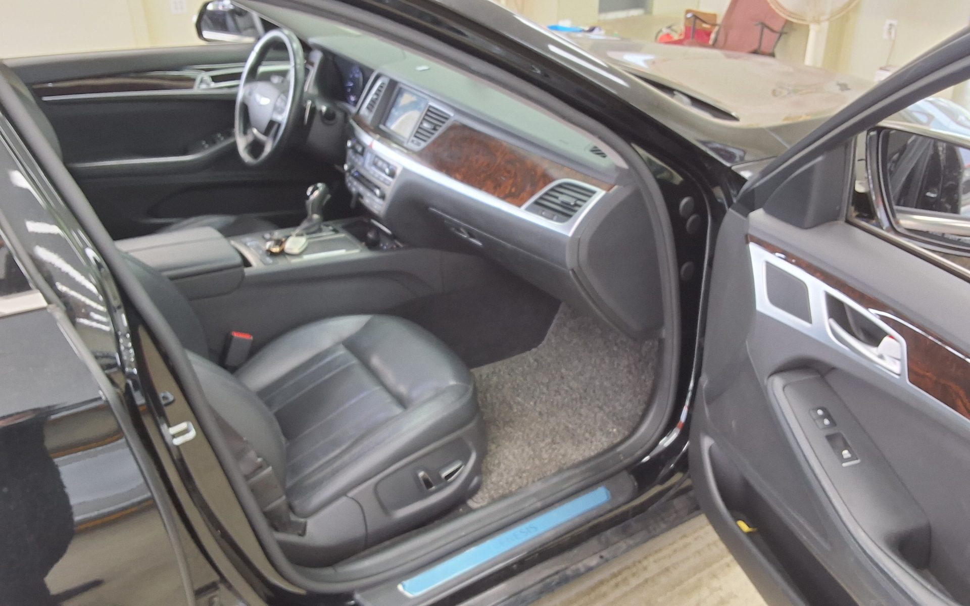 2016 - hyundai g330