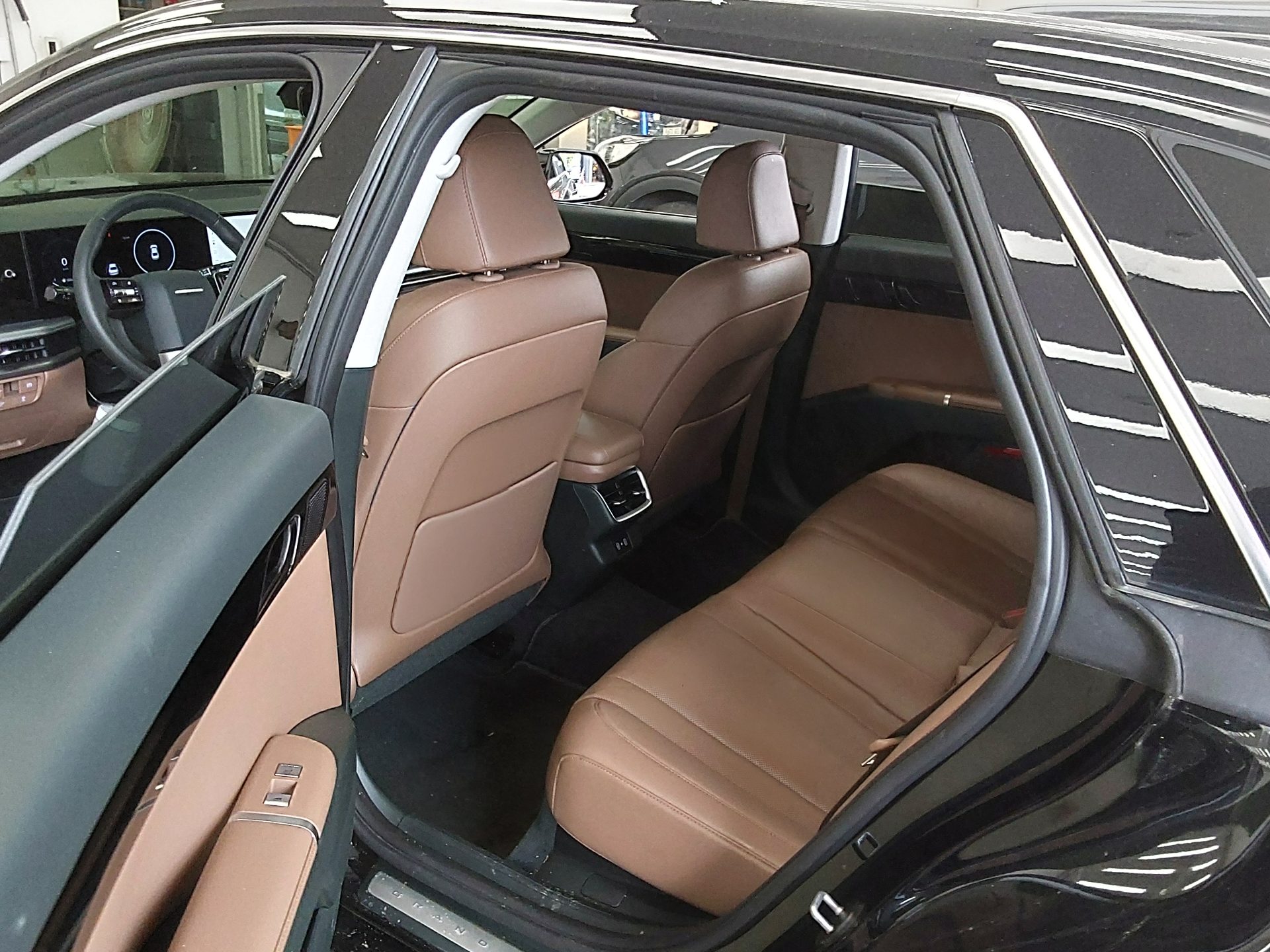 2023 - hyundai grandeur