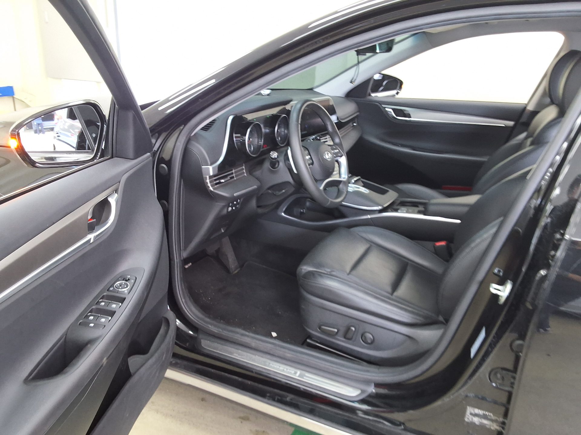 2021 - hyundai grandeur