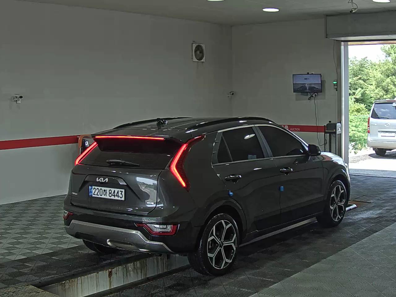 2025 - kia niro
