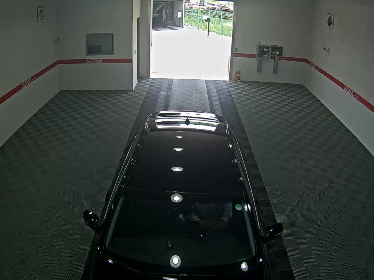 2016 - hyundai g330