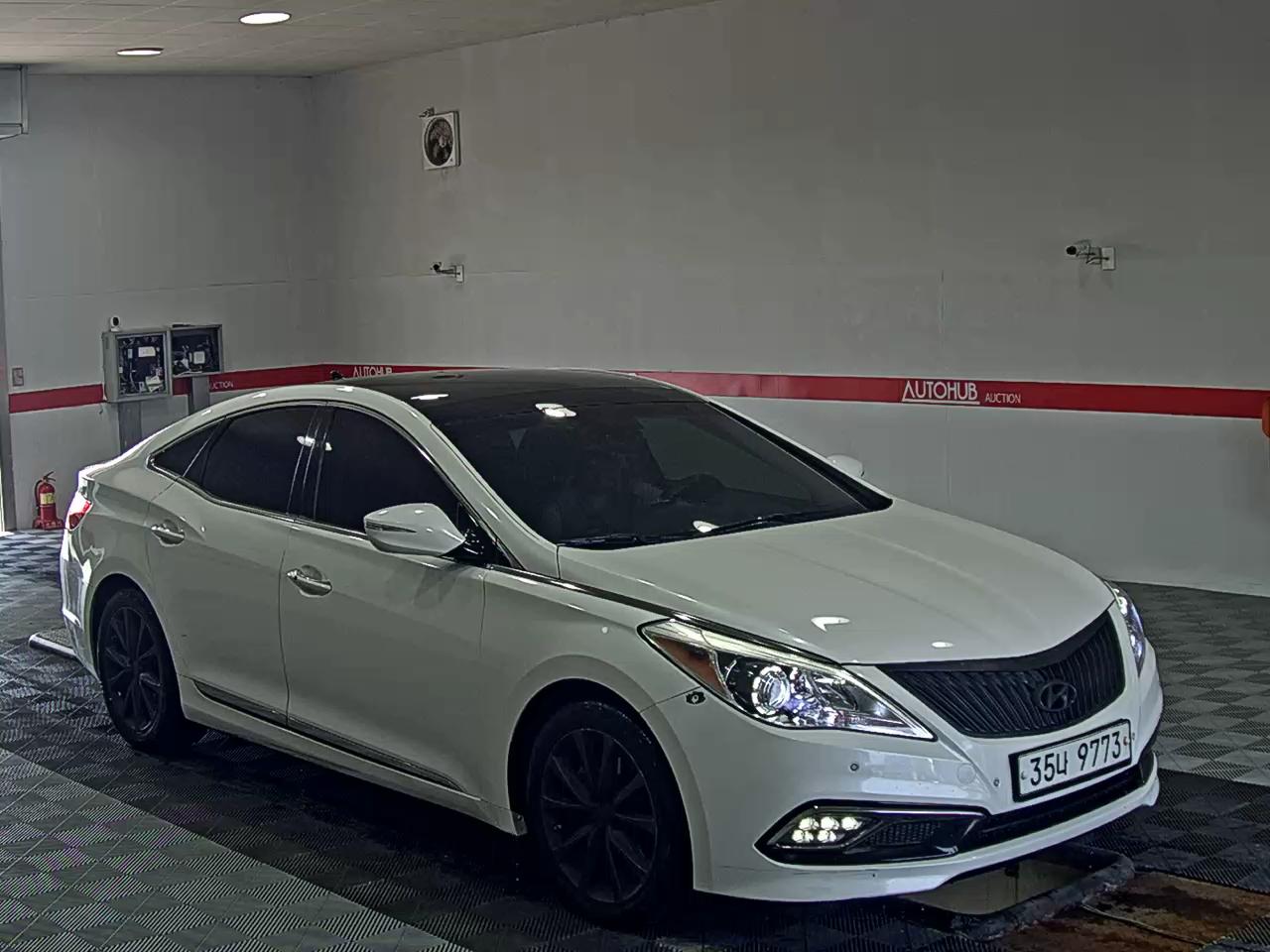 2016 - hyundai grandeur