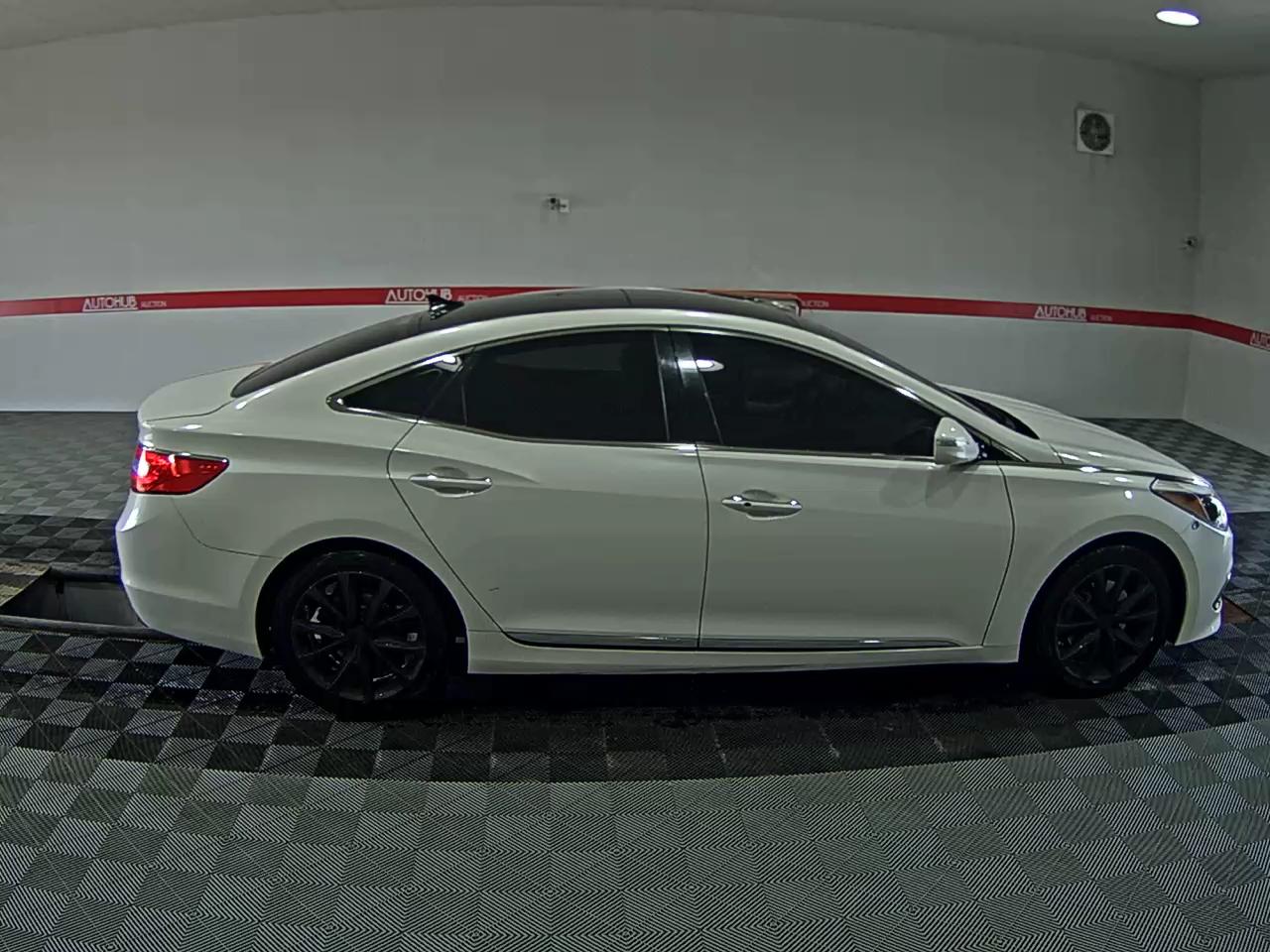2016 - hyundai grandeur