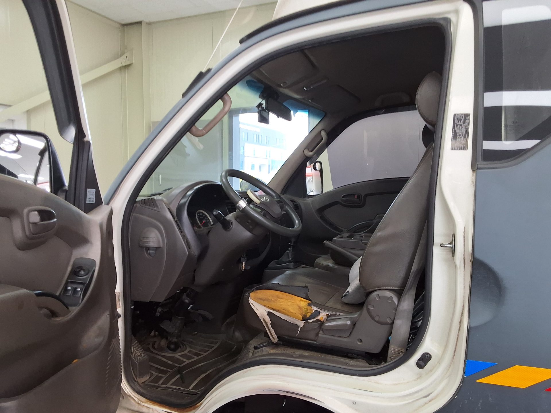 2013 - hyundai porter
