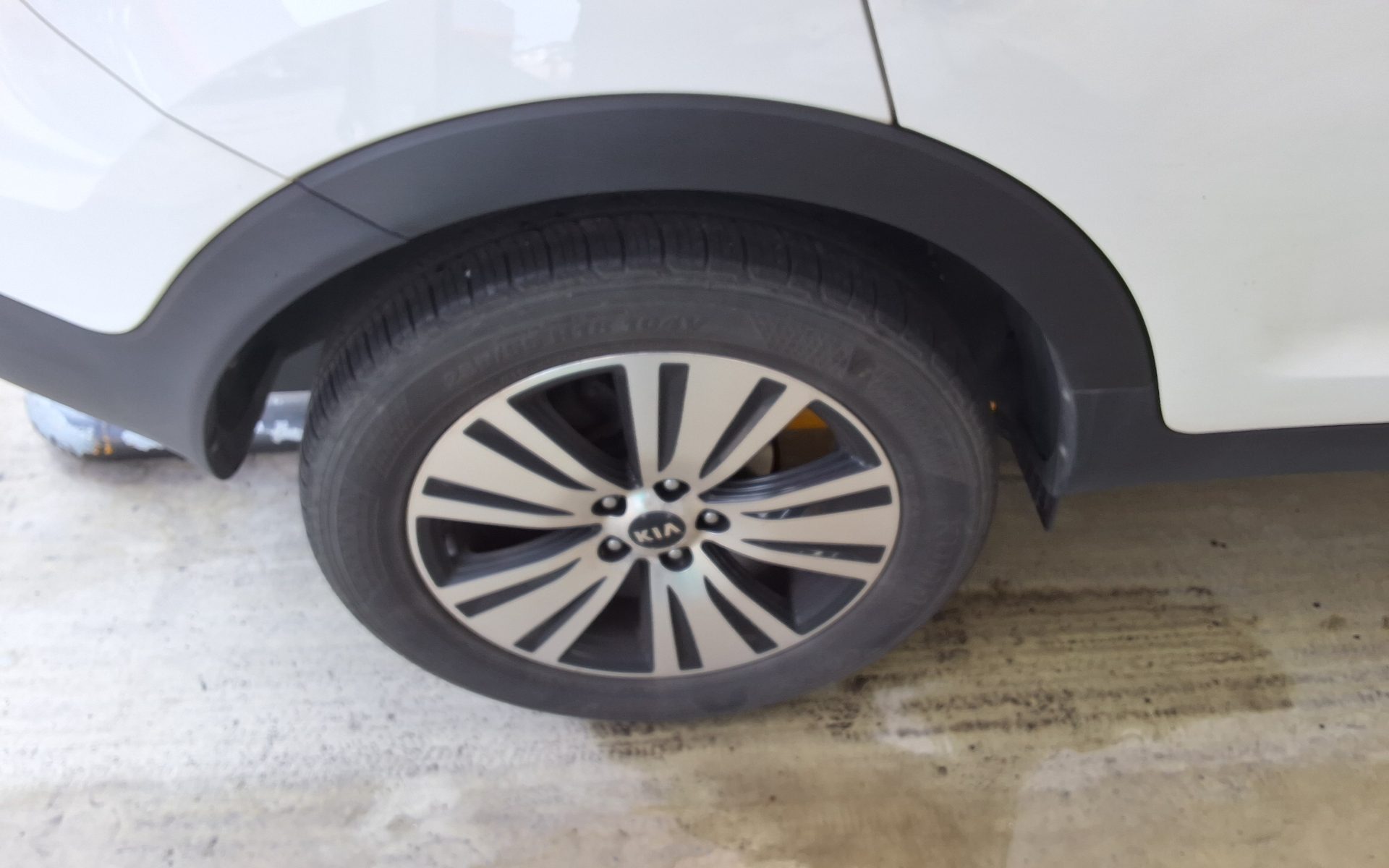 2014 - kia sportage