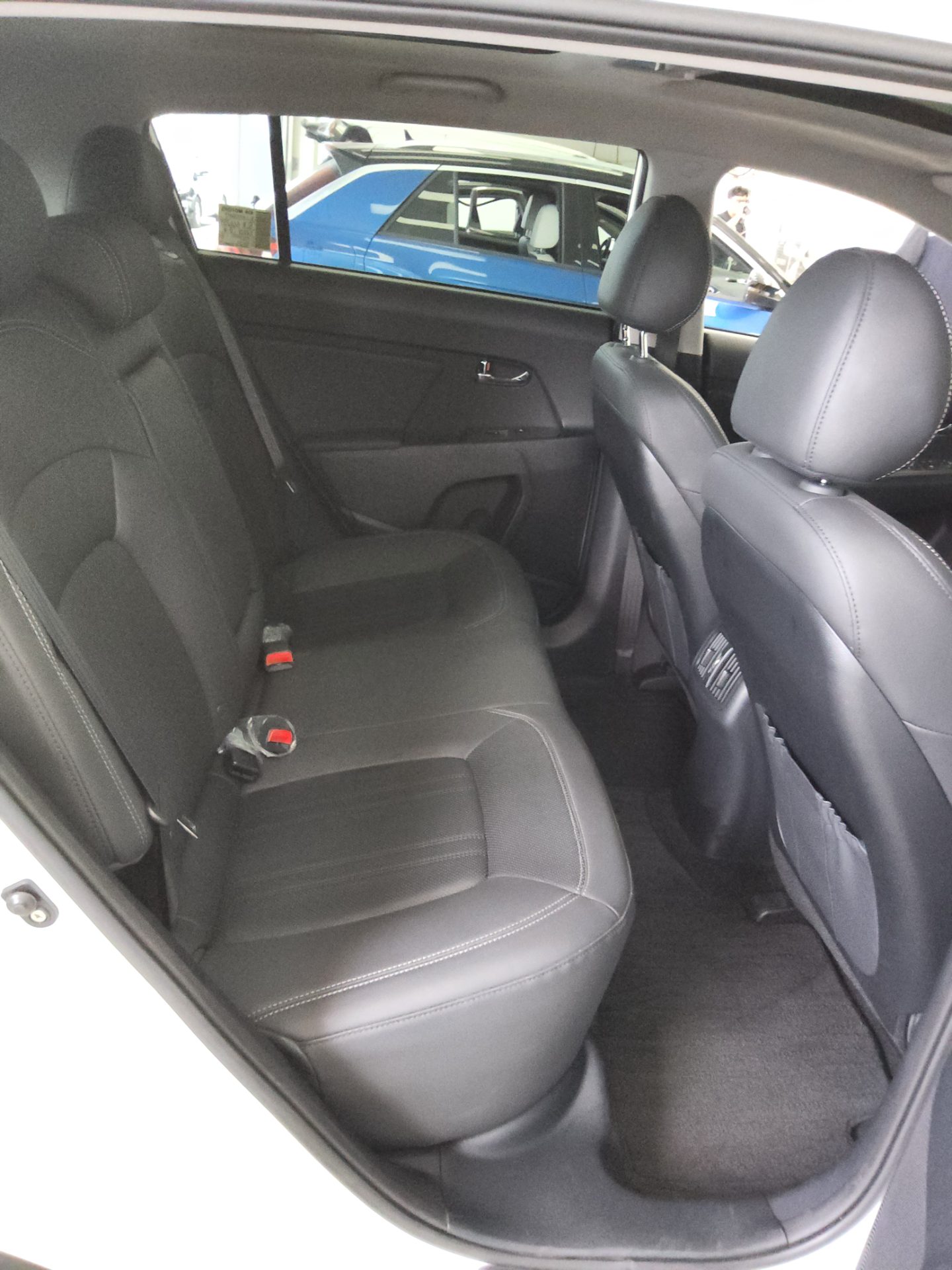 2014 - kia sportage