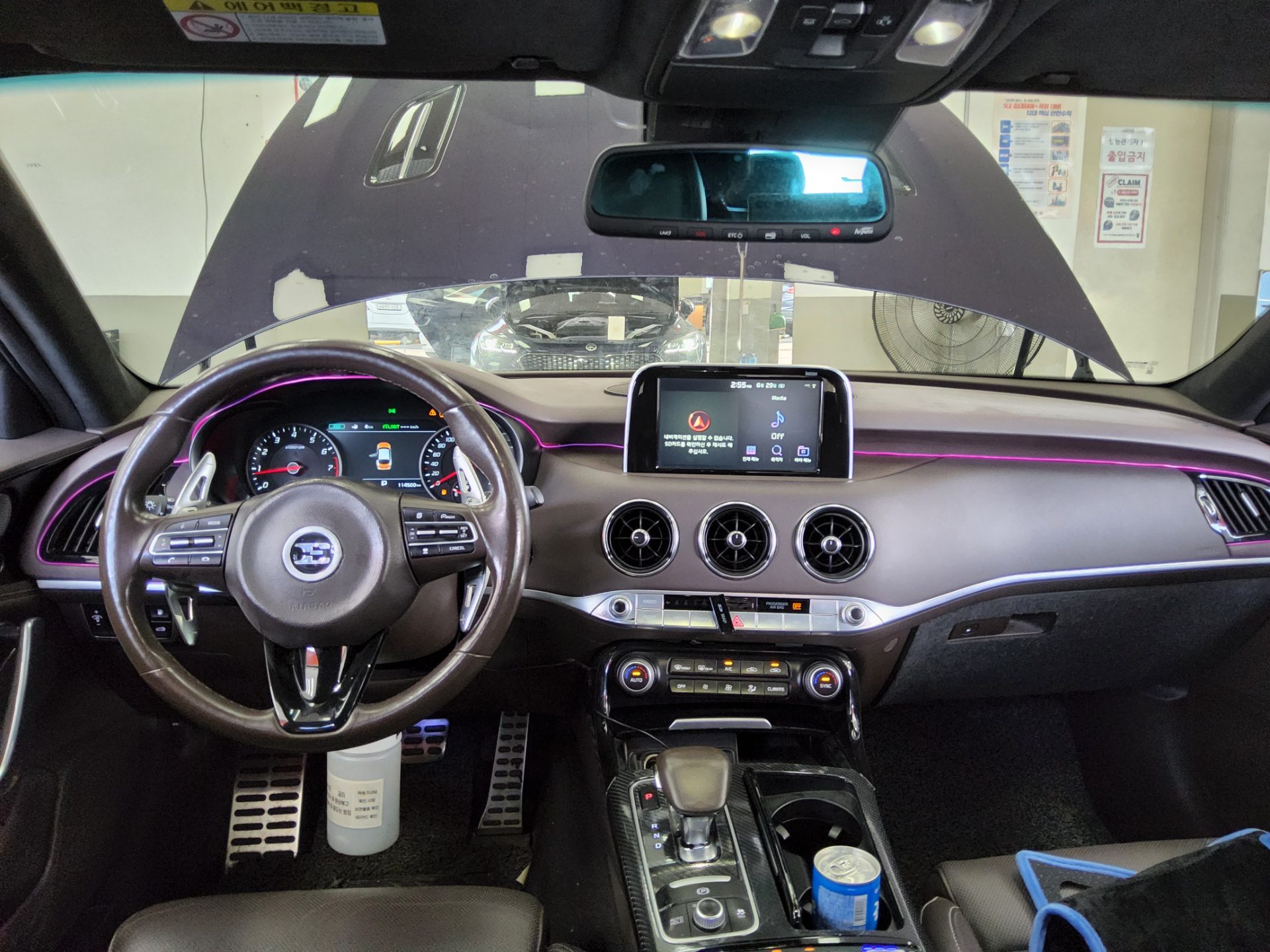 2018 - kia stinger