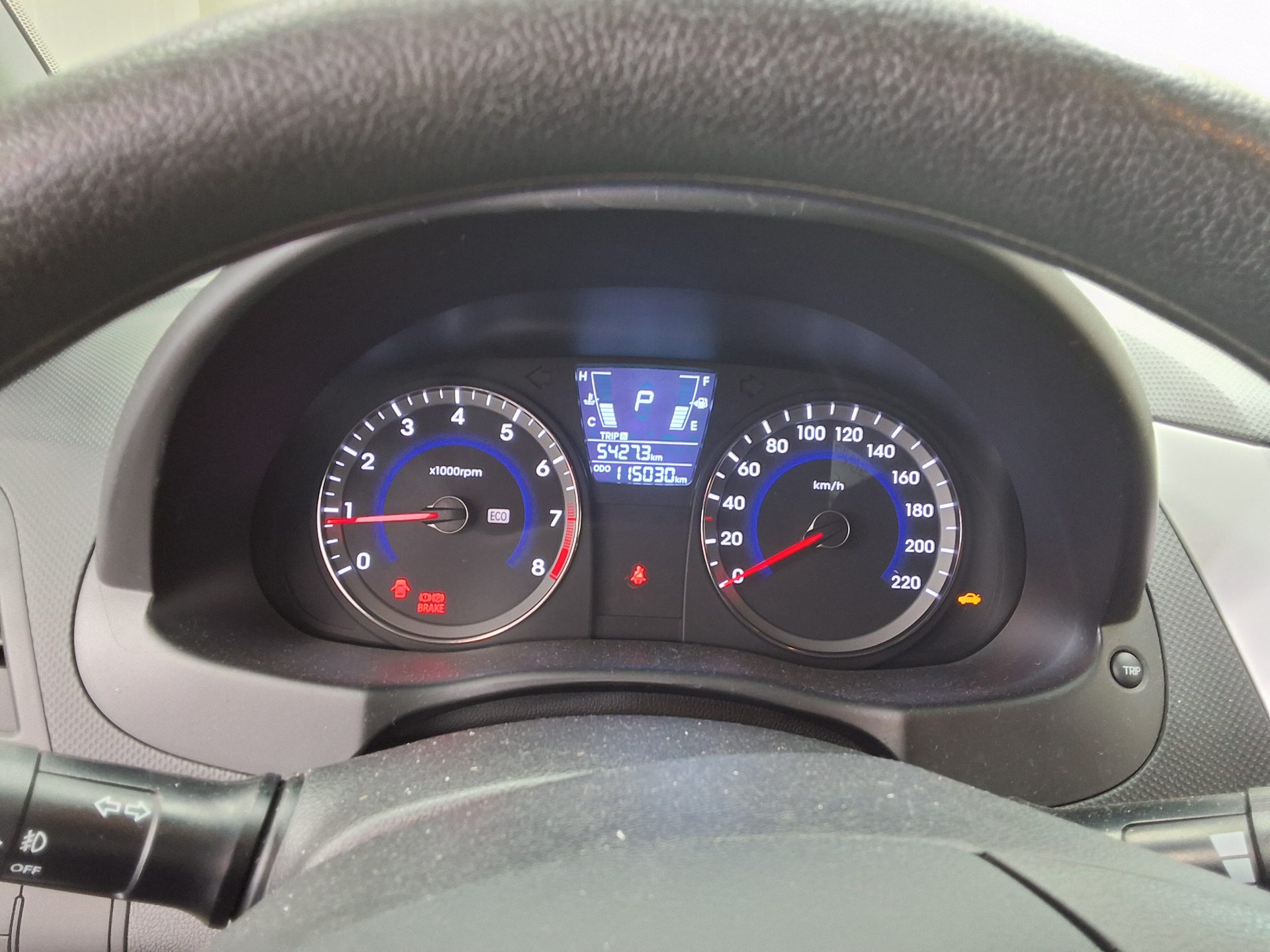 2012 - hyundai accent