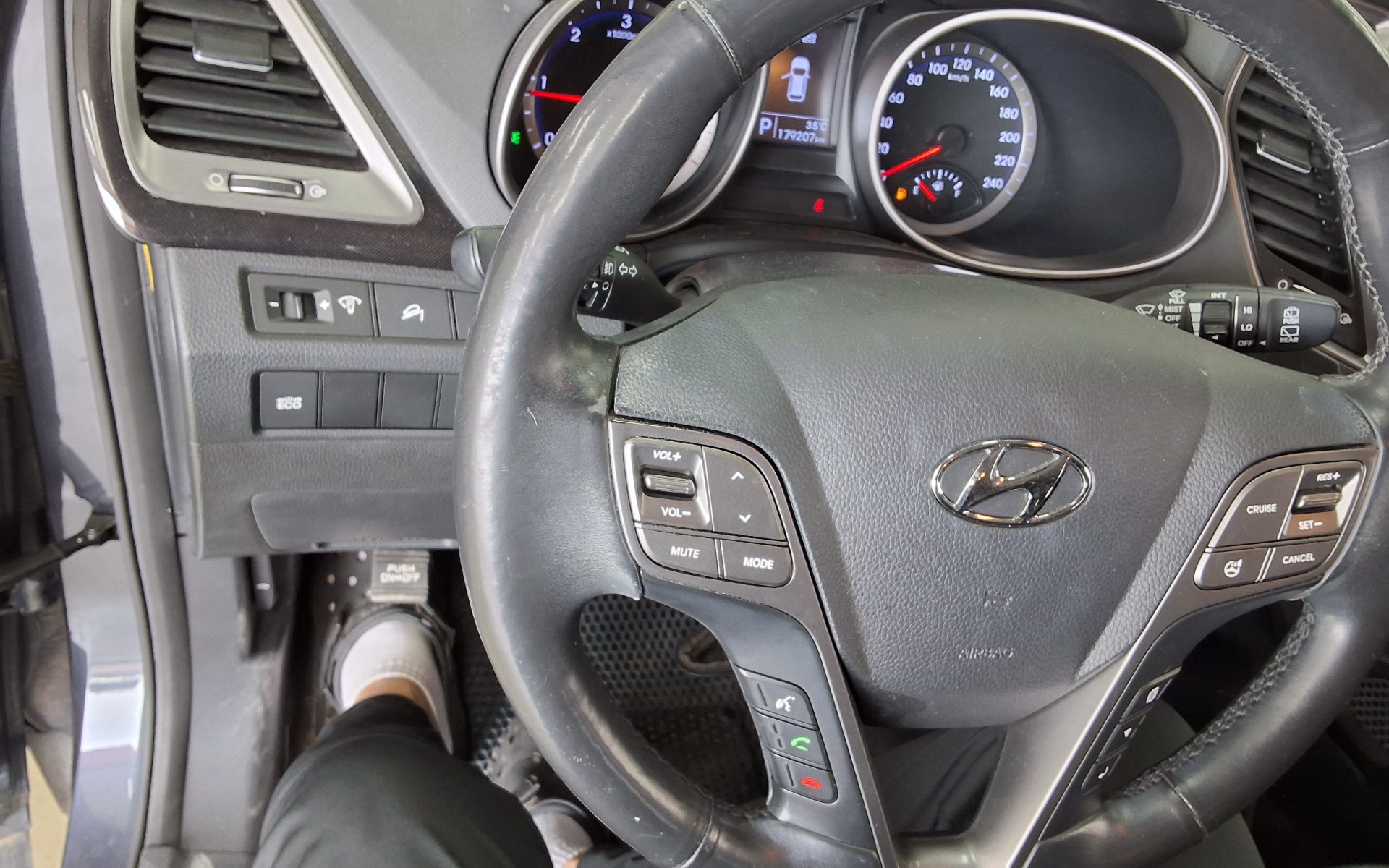 2014 - hyundai santa fe