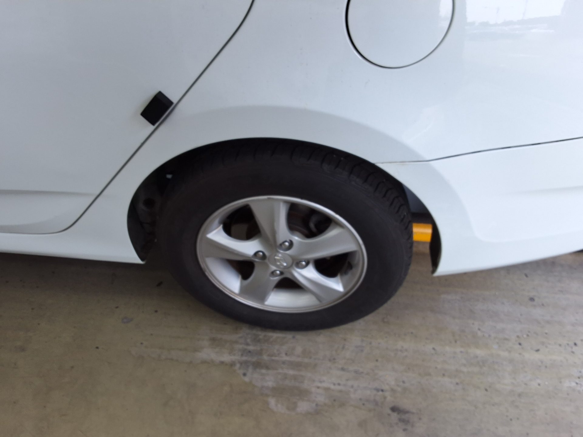 2012 - hyundai accent