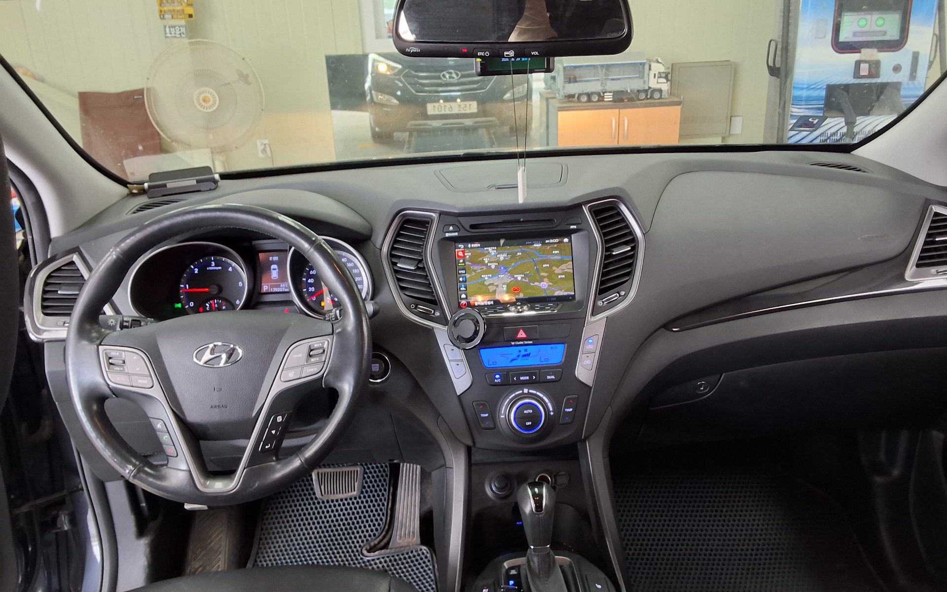 2014 - hyundai santa fe
