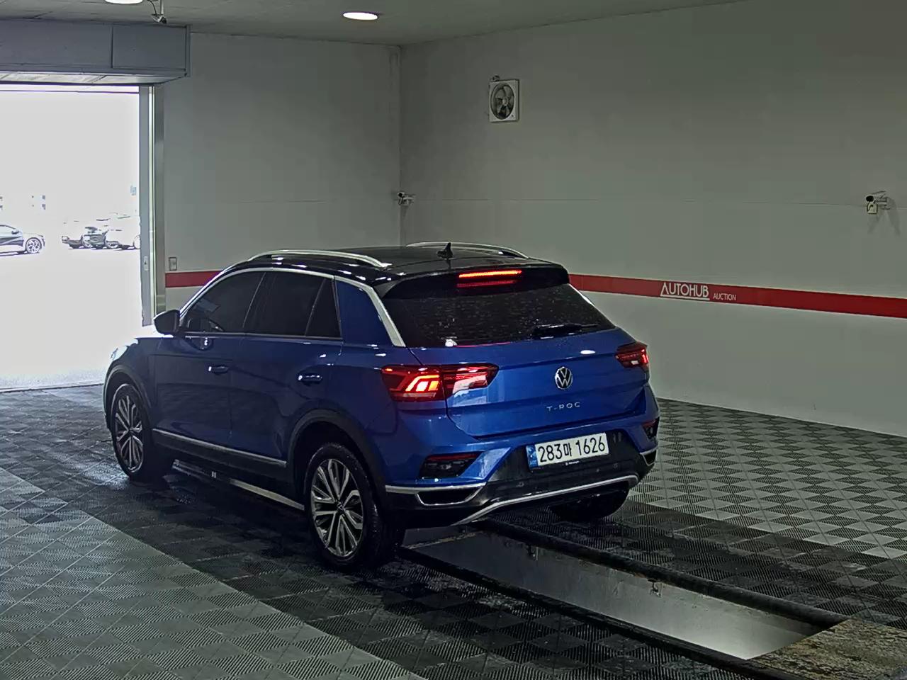 2022 - volkswagen t-roc