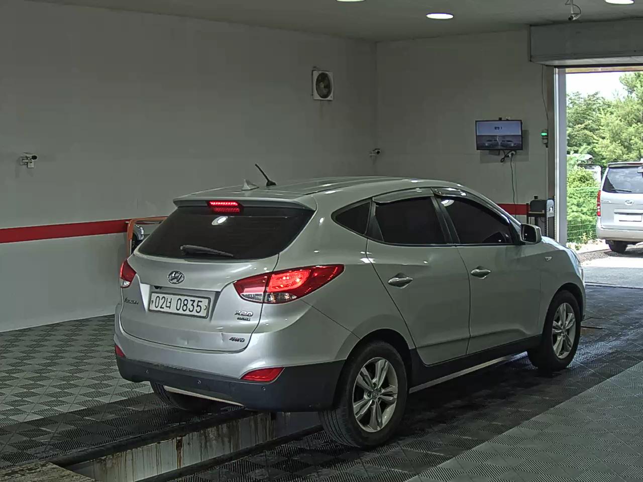 2012 - hyundai tucson