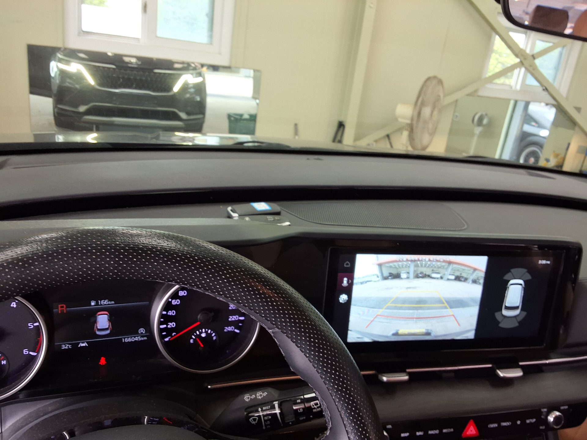 2021 - kia carnival