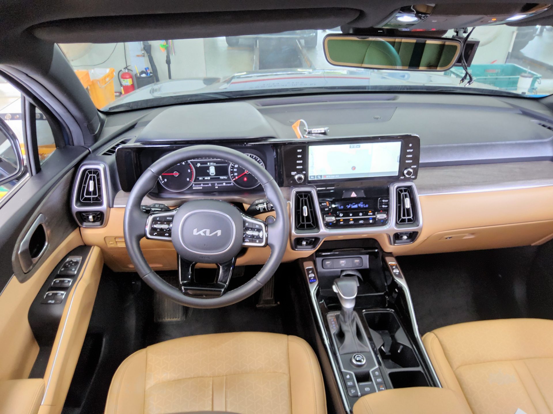 2023 - kia sorento