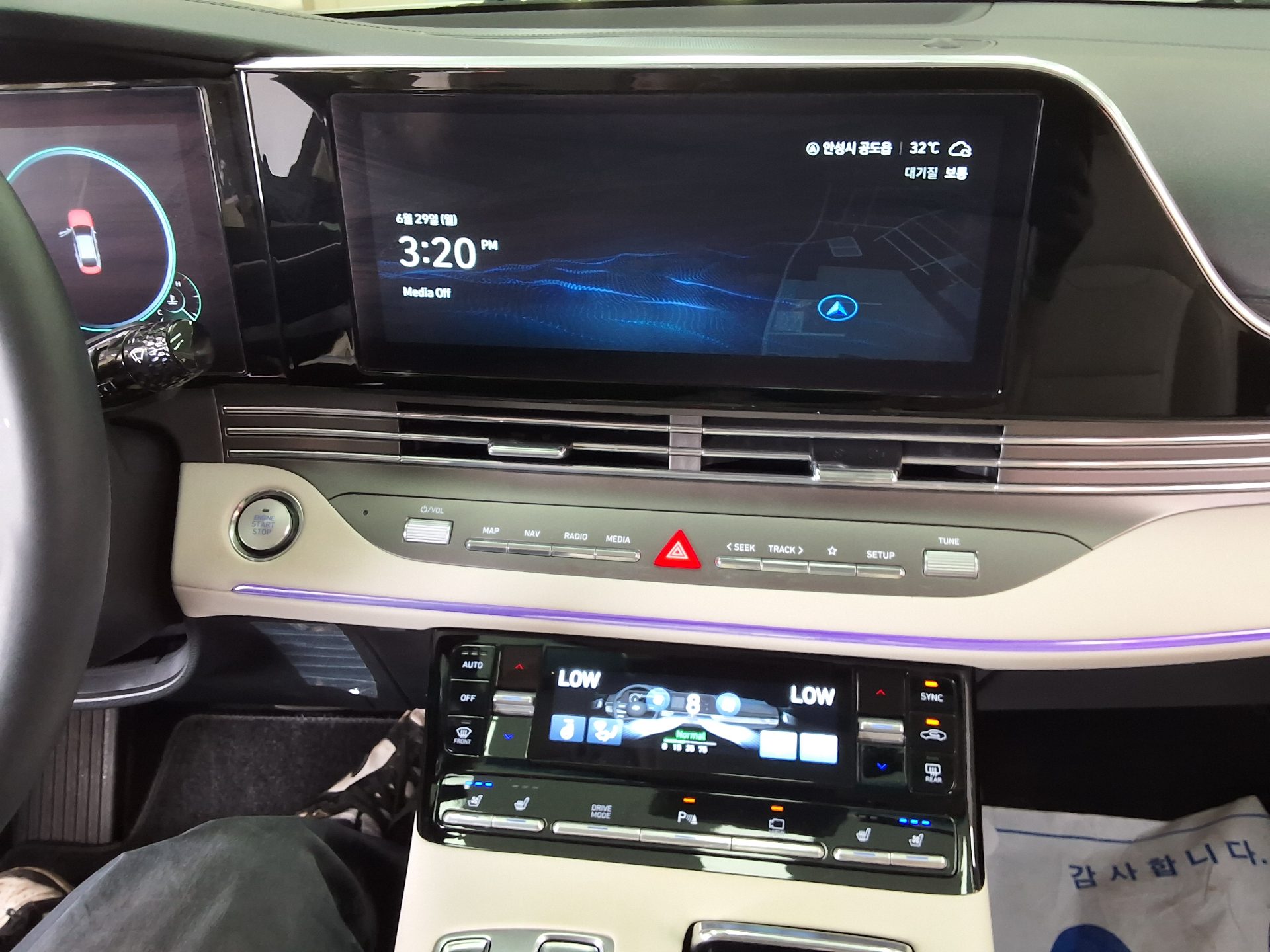 2022 - hyundai grandeur
