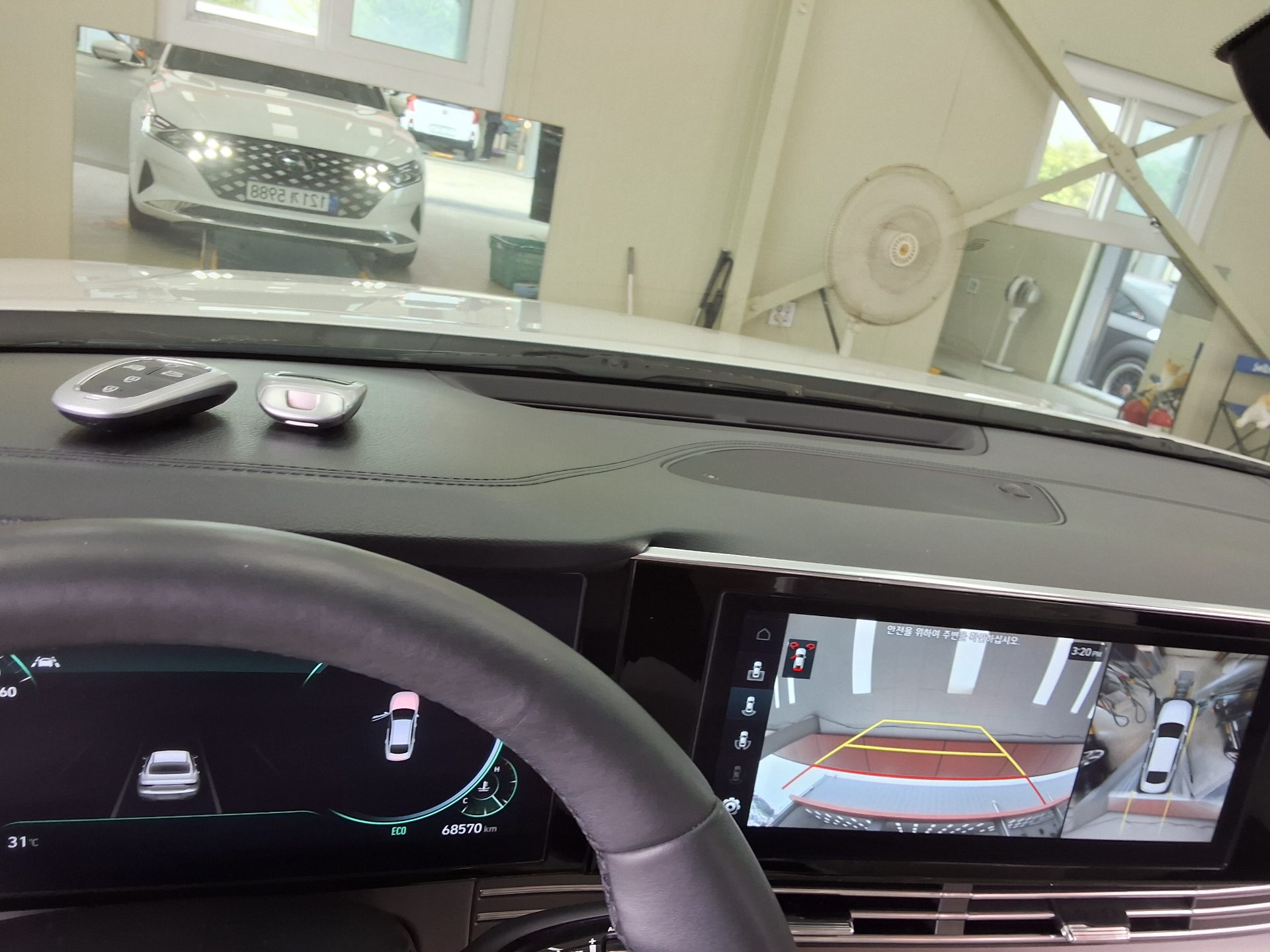 2022 - hyundai grandeur