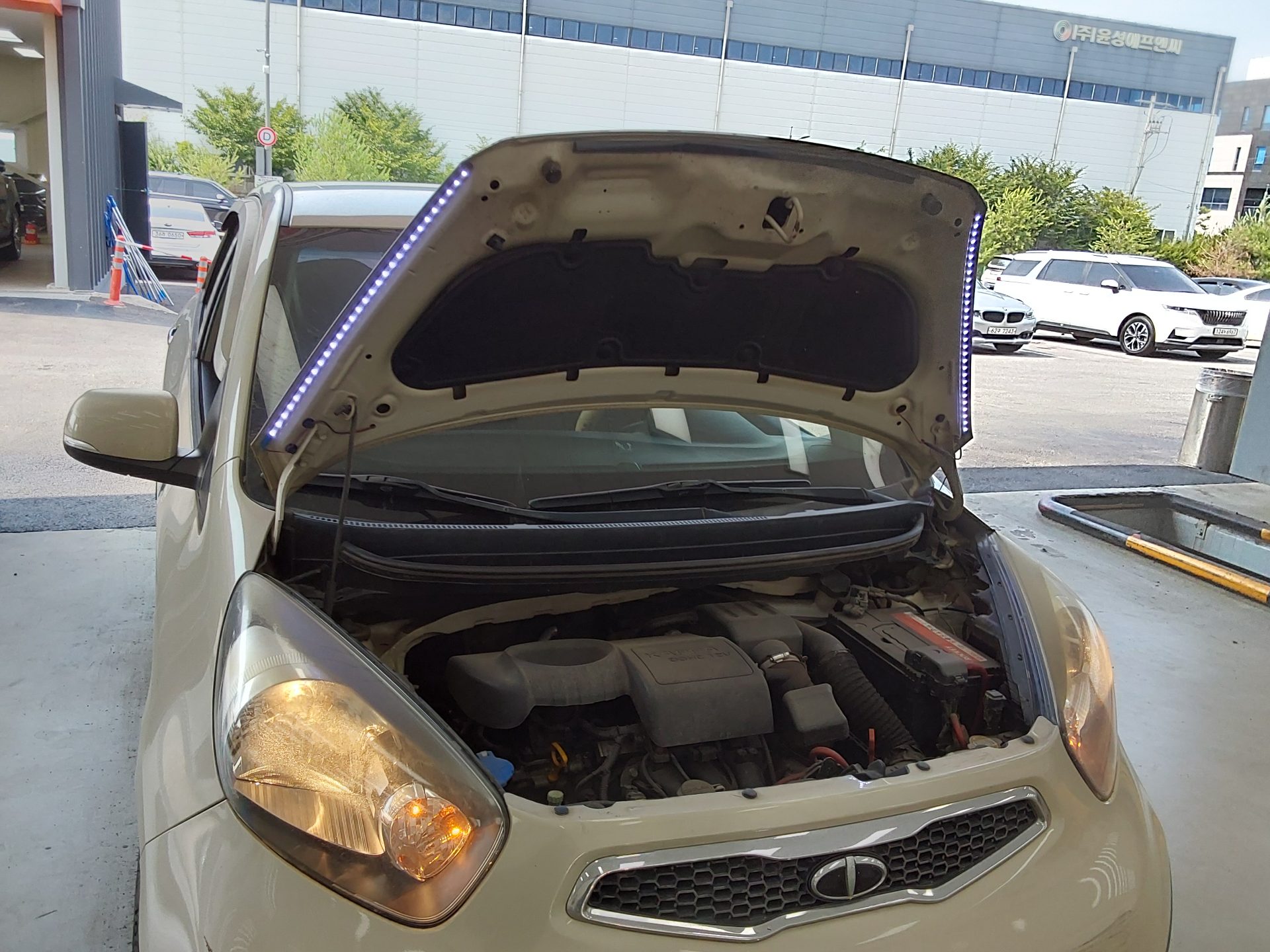 2012 - kia morning