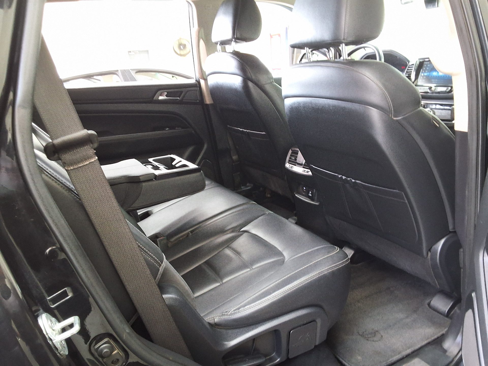 2020 - ssangyong rexton