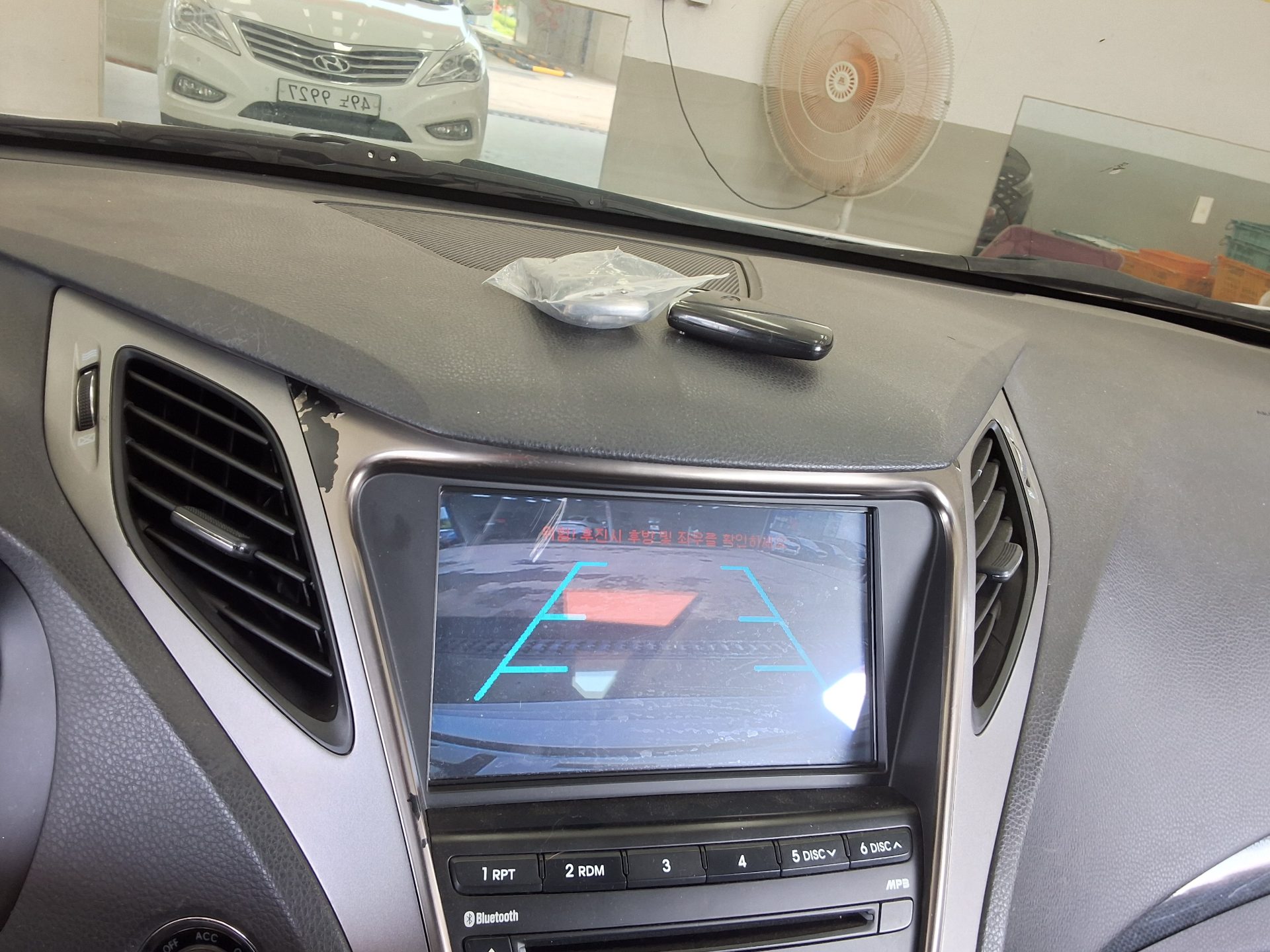 2011 - hyundai grandeur