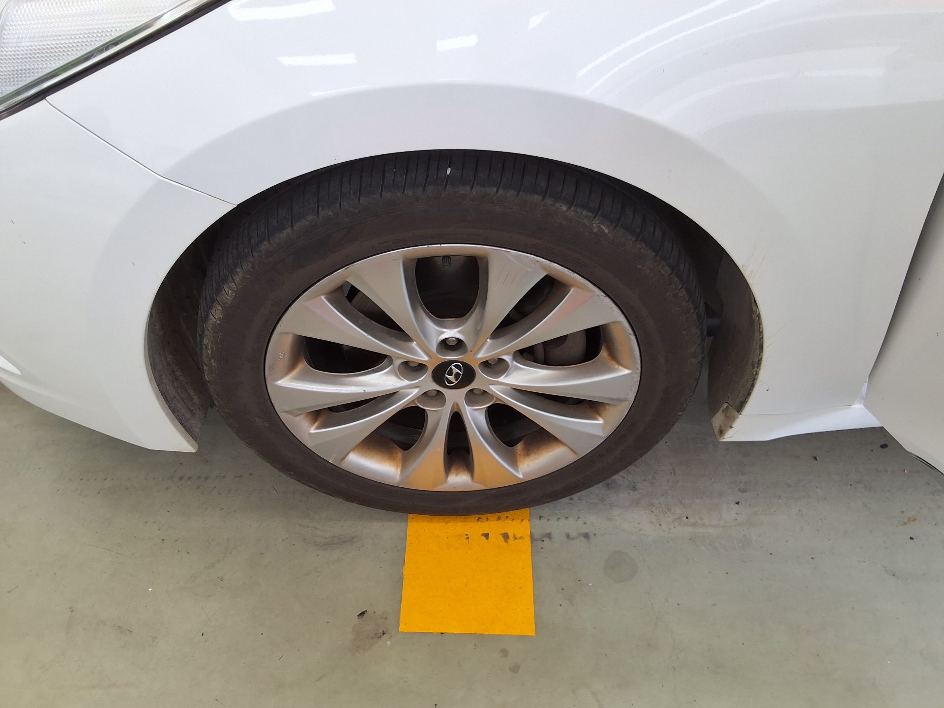 2011 - hyundai grandeur