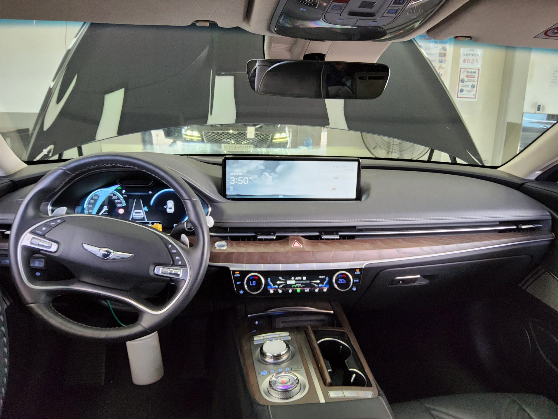 2023 - genesis g80