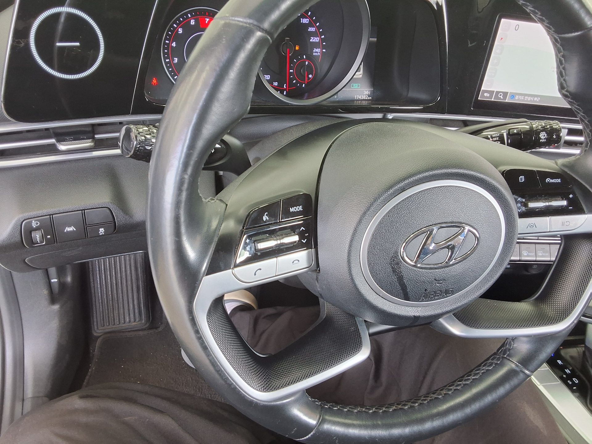2021 - hyundai avante