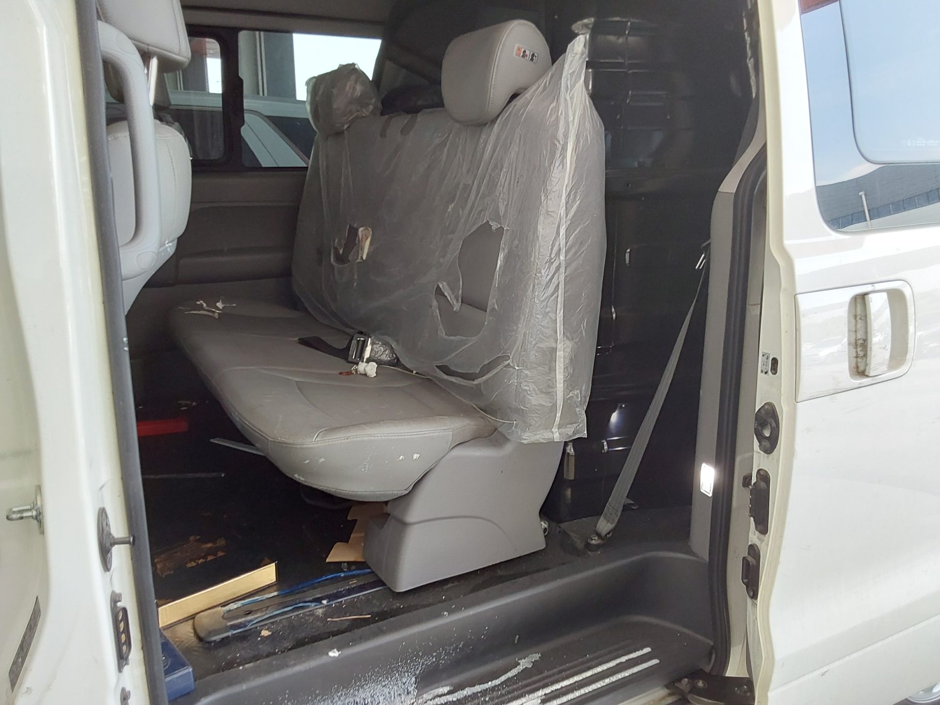 2021 - hyundai grand starex