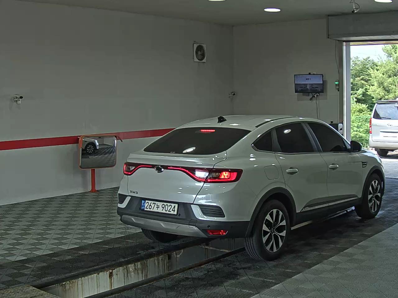 2022 - renault xm3
