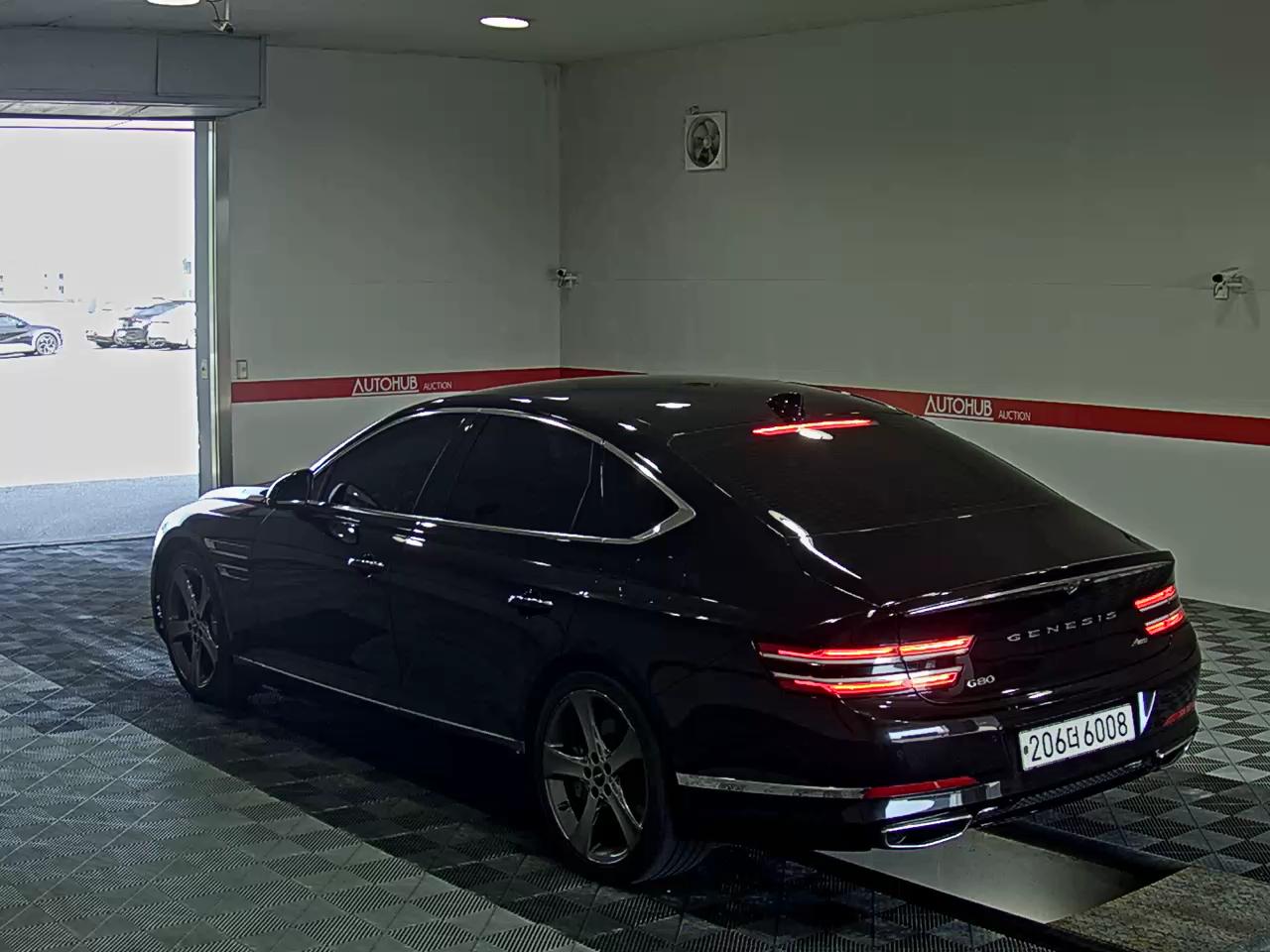 2023 - genesis g80